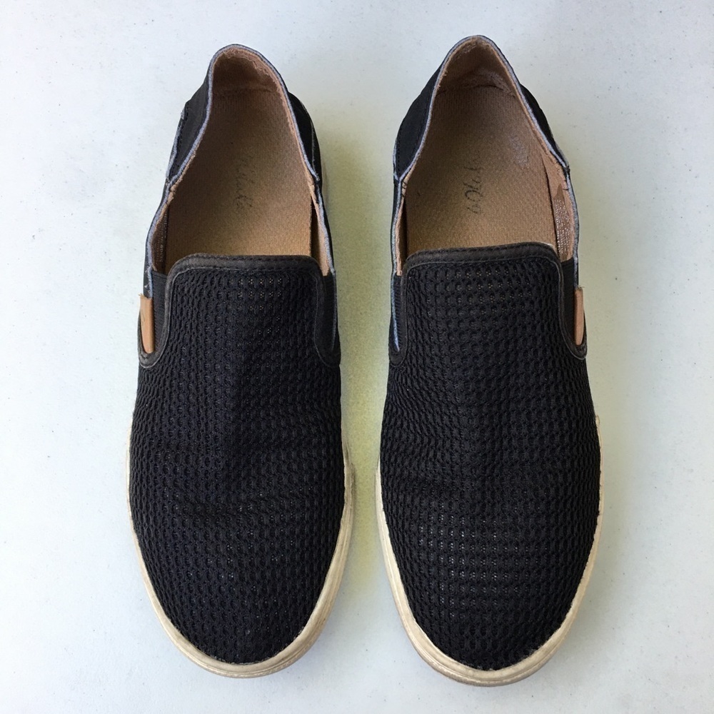 OLUKAI Pehuea Women’s Slip On Sneakers Black Size 9